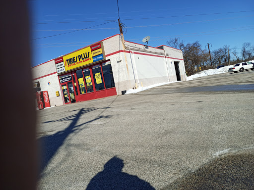 Tire Shop «Tires Plus», reviews and photos, 1500 Ridge Pike, Conshohocken, PA 19428, USA