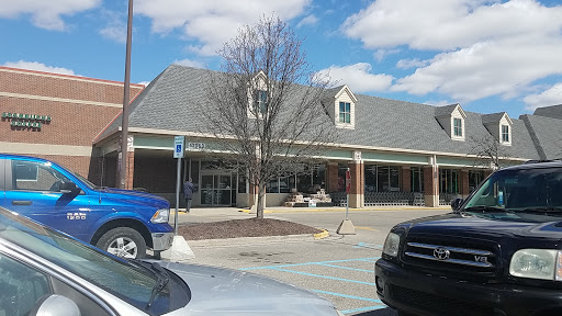 Grocery Store «Kroger», reviews and photos, 47060 W Pontiac Trail, Commerce Charter Twp, MI 48390, USA