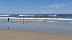 Foto von Matinhos Strand und die siedlung