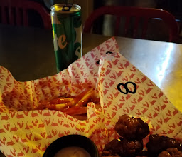 Rebel Wings Armand photo