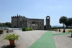 Villanova Castle image