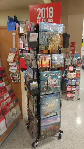 Supermarket «Publix Super Market at Oakhurst Plaza», reviews and photos, 9201 Oakhurst Rd, Seminole, FL 33776, USA