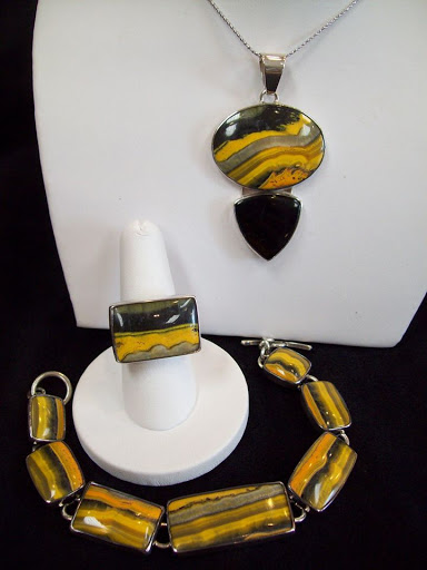 Jewelry Store «Silver Fox II Jewelry», reviews and photos, 29 W 8th St, Holland, MI 49423, USA