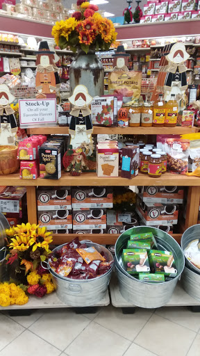 Home Goods Store «Christmas Tree Shops», reviews and photos, 17151 Cole Rd, Hagerstown, MD 21740, USA