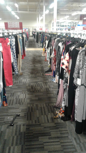 Clothing Store «Burlington Coat Factory», reviews and photos, 60 Newport Ave, Rumford, RI 02916, USA