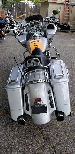 Harley-Davidson Dealer «Miracle Mile Harley-Davidson», reviews and photos, 215 Northern Blvd, Great Neck, NY 11021, USA