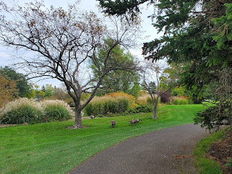 Bay Pointe Golf Club