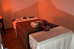 Sangtong Thai Massage image