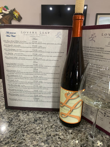 Winery «Lovers Leap Vineyards and Winery», reviews and photos, 1180 Lanes Mill Rd, Lawrenceburg, KY 40342, USA