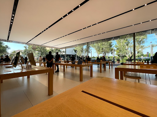 Computer Store «Apple Irvine Spectrum Center», reviews and photos, 763 Spectrum Center Dr, Irvine, CA 92618, USA