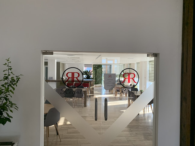 Royal Hotel & Events - Hostal