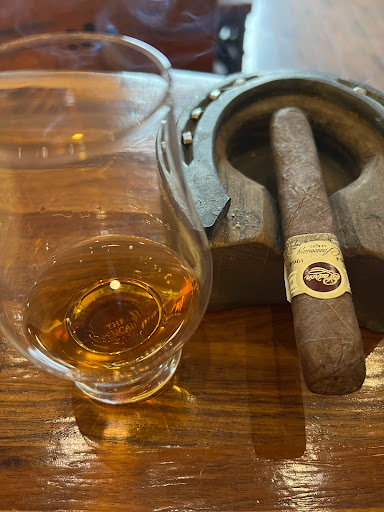 Cigar Shop «Elephant Cigars & Gifts - il regalo preferito», reviews and photos, 2801 W Expy 83, McAllen, TX 78503, USA