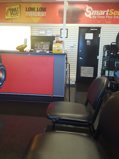 Tire Shop «Tires Plus», reviews and photos, 7109 FL-52, Bayonet Point, FL 34667, USA