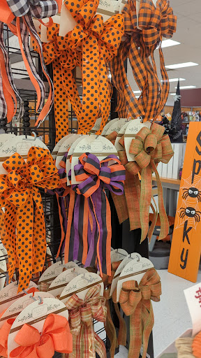 Department Store «T.J. Maxx», reviews and photos, 6035 Wesley Grove Blvd, Wesley Chapel, FL 33544, USA