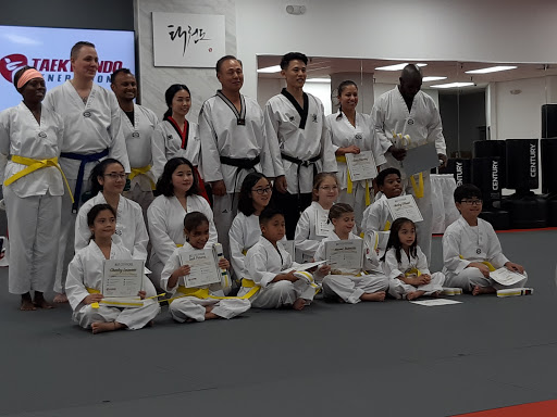 Shopping Mall «Holcomb 400 Shopping Center», reviews and photos, 1475 Holcomb Bridge Rd, Roswell, GA 30076, USA