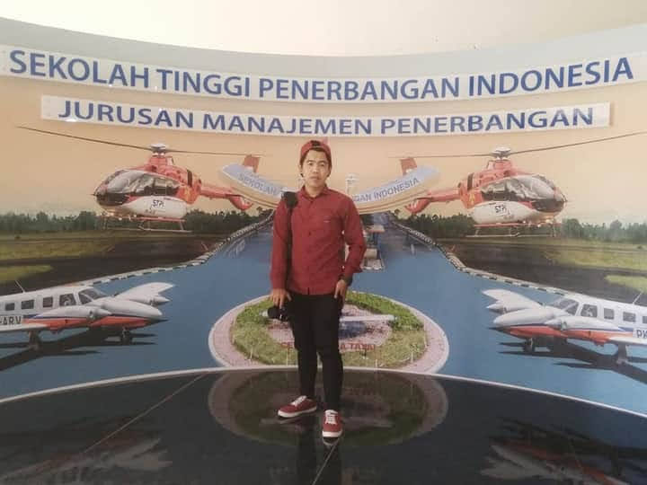 Hanggar Baru Sekolah Tinggi Penerbangan Indonesia