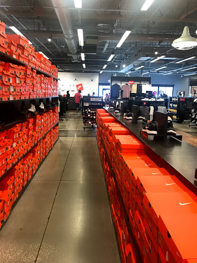 Sporting Goods Store «Nike Factory Store», reviews and photos, 15609 FL-535, Orlando, FL 32821, USA