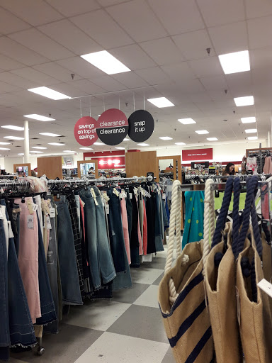 Department Store «T.J. Maxx», reviews and photos, 10300 Main Street, Fairfax, VA 22030, USA