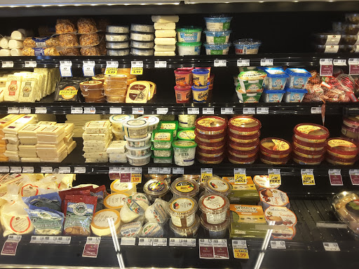 Grocery Store «Food Lion», reviews and photos, 1328 Armory Dr, Franklin, VA 23851, USA