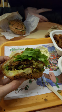 Sandwich du Restaurant végétalien Vélicious Burger à Strasbourg - n°17