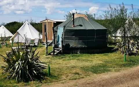 Beare's Den Campsite image