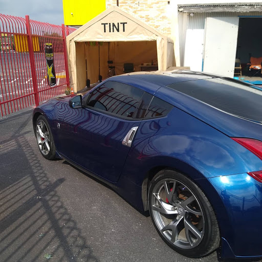 Car Stereo Store «L A Electronics», reviews and photos, 3935 Eisenhauer Rd, San Antonio, TX 78218, USA