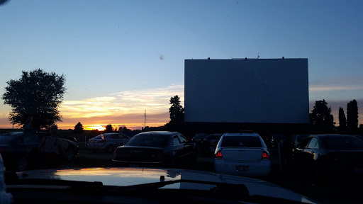 Drive-in Movie Theater «Midway Drive-In Theatre», reviews and photos, 91 Palmyra Rd, Sterling, IL 61081, USA