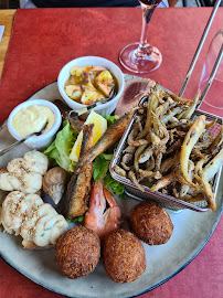 Plats et boissons du Restaurant de fruits de mer L'ARRIVAGE à Agde - n°13