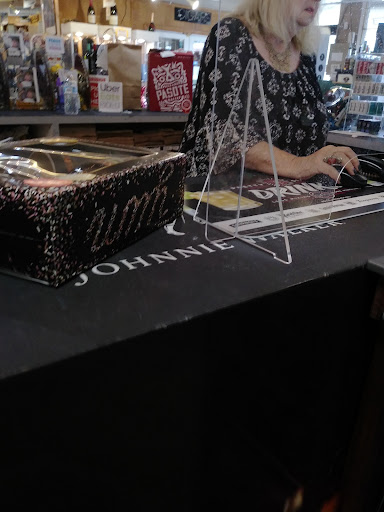 Liquor Store «67 Wine & Spirits Inc», reviews and photos, 5479 N Federal Hwy, Fort Lauderdale, FL 33308, USA