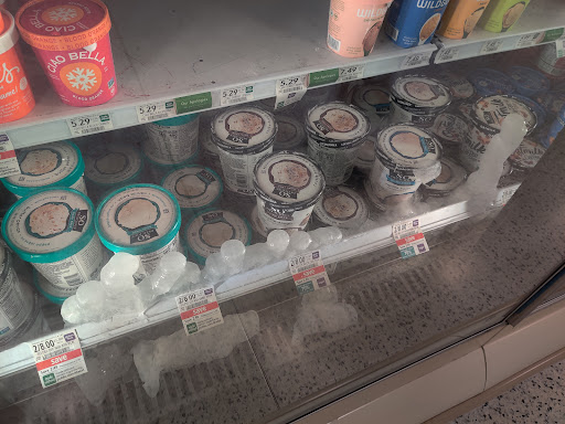 Supermarket «Publix Super Market at Five Forks Corner Shopping Center», reviews and photos, 4045 Five Forks Trickum Rd SW, Lilburn, GA 30047, USA