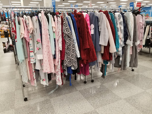 Clothing Store «Ross Dress for Less», reviews and photos, 7290 191st St, Tinley Park, IL 60477, USA