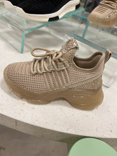 Dillard's