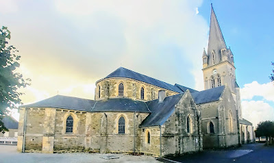 Église Saint-Pierre à Marigny-le-Lozon