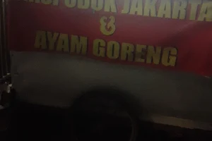 Nasi Uduk Jakarta dan Ayam Goreng image