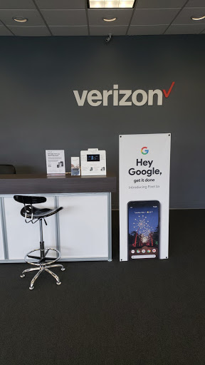 Cell Phone Store «Verizon Authorized Retailer - Simply», reviews and photos, 38 Town Line Rd, Rocky Hill, CT 06067, USA