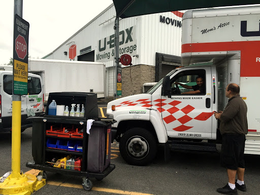 RV Storage Facility «U-Haul Moving & Storage of Scranton», reviews and photos, 375 N 7th Ave, Scranton, PA 18503, USA