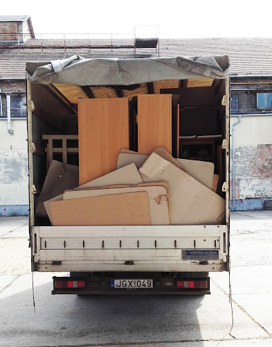 Áruszállítás, költöztetés és autómentés 0-24h - Szirák