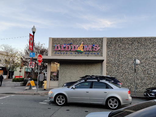 Party Store «Diddams Party & Toy Store - San Carlos», reviews and photos, 700 Laurel St, San Carlos, CA 94070, USA