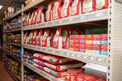 Pet Supply Store «Earth Pets Natural Pet Market», reviews and photos, 500 NW 60th St # F, Gainesville, FL 32607, USA