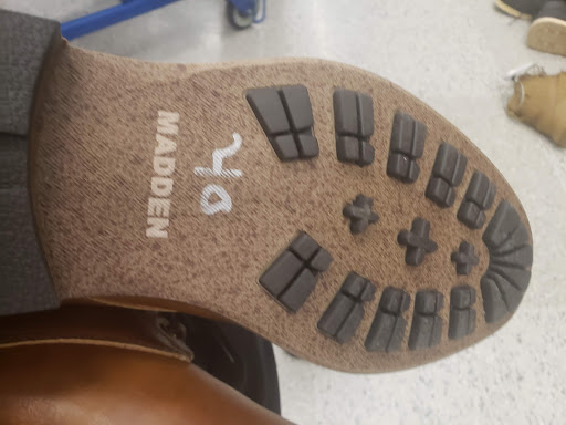 Clothing Store «Ross Dress for Less», reviews and photos, 17910 S Halsted St, Homewood, IL 60430, USA