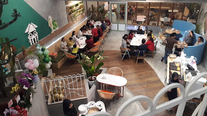 LKKR (Lekker Urban Food House) - Jl. Candi Borobudur No.14 A, Petisah Tengah, Kec. Medan Petisah, Kota Medan, Sumatera Utara 20231, Indonesia