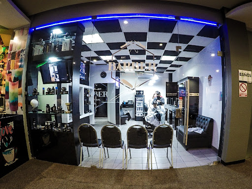 HN Barber Studio & SPA