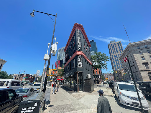 Donut Shop «Doughnut Plant», reviews and photos, 245 Flatbush Ave, Brooklyn, NY 11217, USA