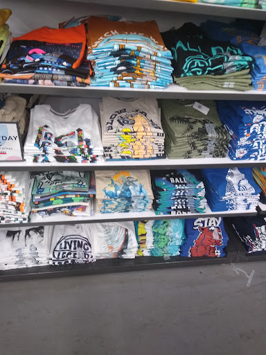 Shoe Store «DSW Designer Shoe Warehouse», reviews and photos, 202 Orland Park Pl, Orland Park, IL 60462, USA