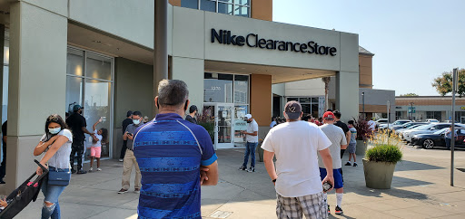 Sporting Goods Store «Nike Clearance Store», reviews and photos, 1275 Marina Blvd, San Leandro, CA 94577, USA