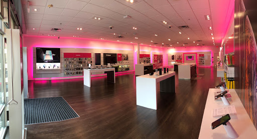 Cell Phone Store «T-Mobile», reviews and photos, 26541 Aliso Creek Rd D, Aliso Viejo, CA 92656, USA