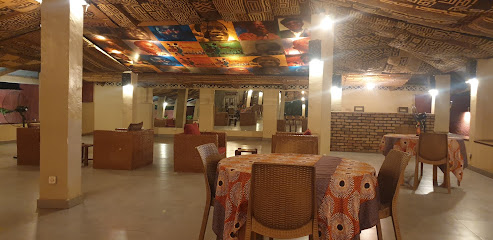 Restaurant Inzia - CADECO) Gombe, référence, 6, av de la caisse d’épargne, place des évolués, Kinshasa, Congo - Kinshasa