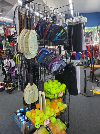 Sporting Goods Store «Play It Again Sports & Bike», reviews and photos, 13210 NE 175th St, Woodinville, WA 98072, USA