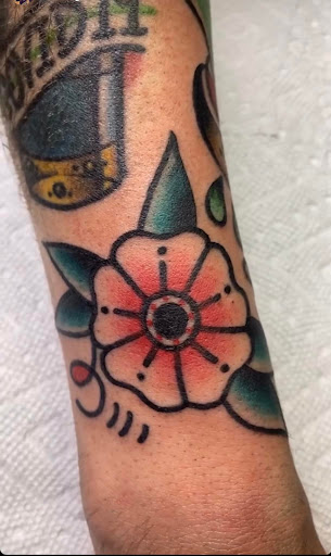 Tattoo Shop «Island Tattoo Co», reviews and photos, 115 Arrow Rd # A1, Hilton Head Island, SC 29928, USA