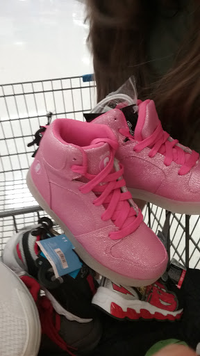 Department Store «Walmart Supercenter», reviews and photos, 1618 W McClain Ave, Scottsburg, IN 47170, USA